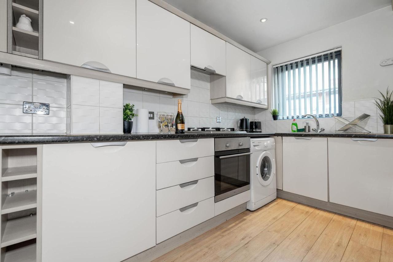 ברמינגהאם City Centre Townhouse - 3 Bedrooms - Garage - Parking - Top Rated מראה חיצוני תמונה